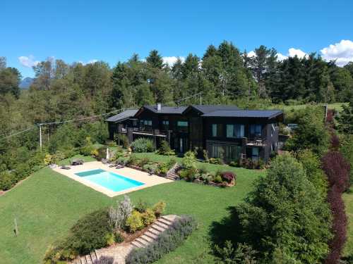 Arriendo Casa Nehuen con vista panormica al Lago Villarrica