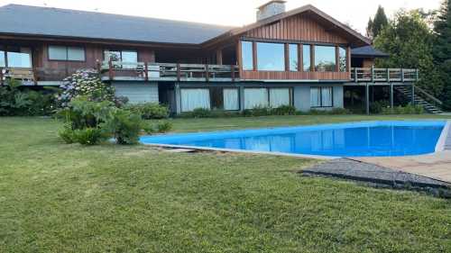 Arriendo Casa Arrayn en Condominio Roble Villarrica, con vista al Lago