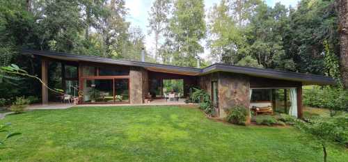 En Venta Casa en Condominio Antupiren, ubicado en Camino al Volc�n km 0.5