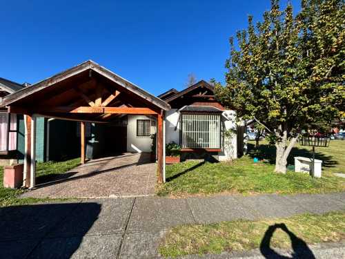 Venta Casa en Villa Los Castaños, Pucón Centro